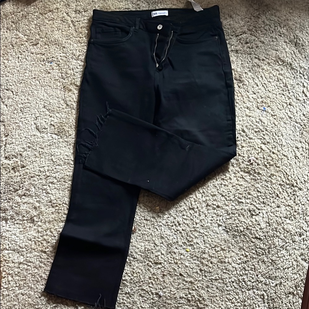 Zara Black Straight Leg Jeans Classic Style